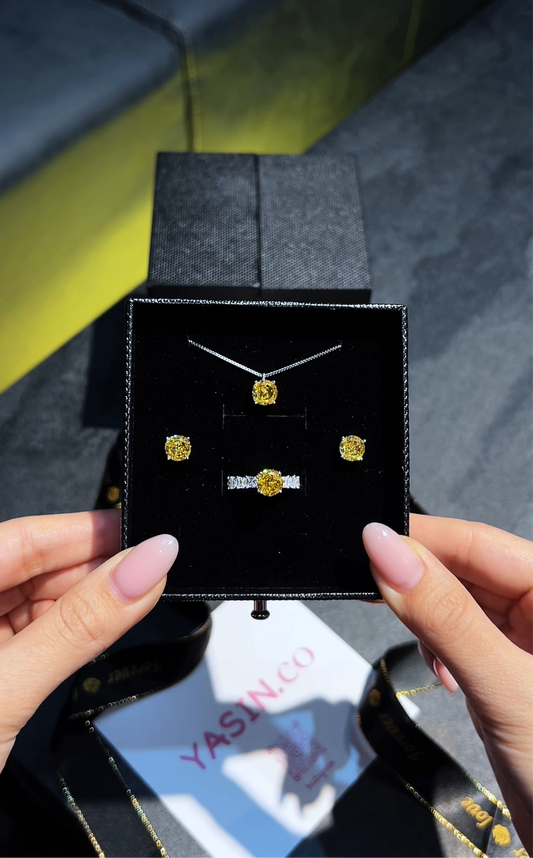 Elegance Yellow Silver Set