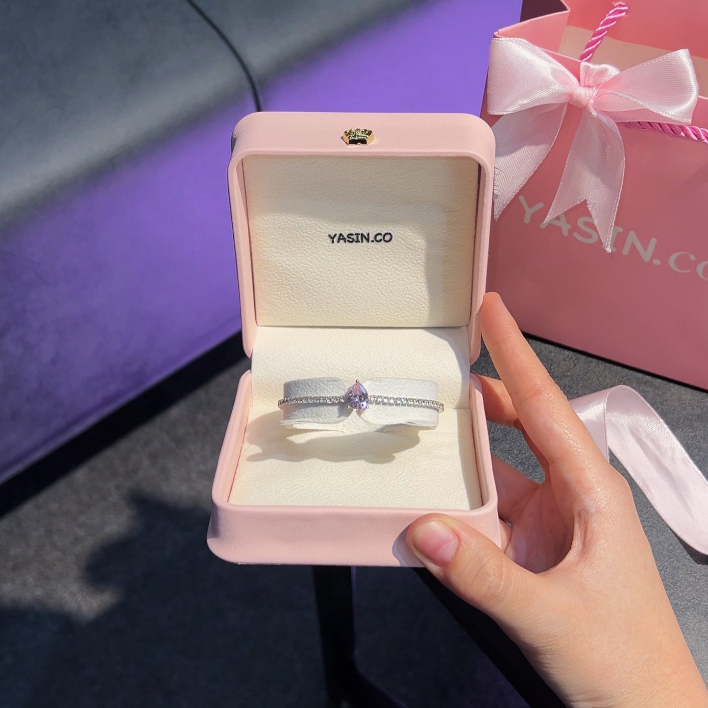 Pink Drop-Shaped Stone Bracelet